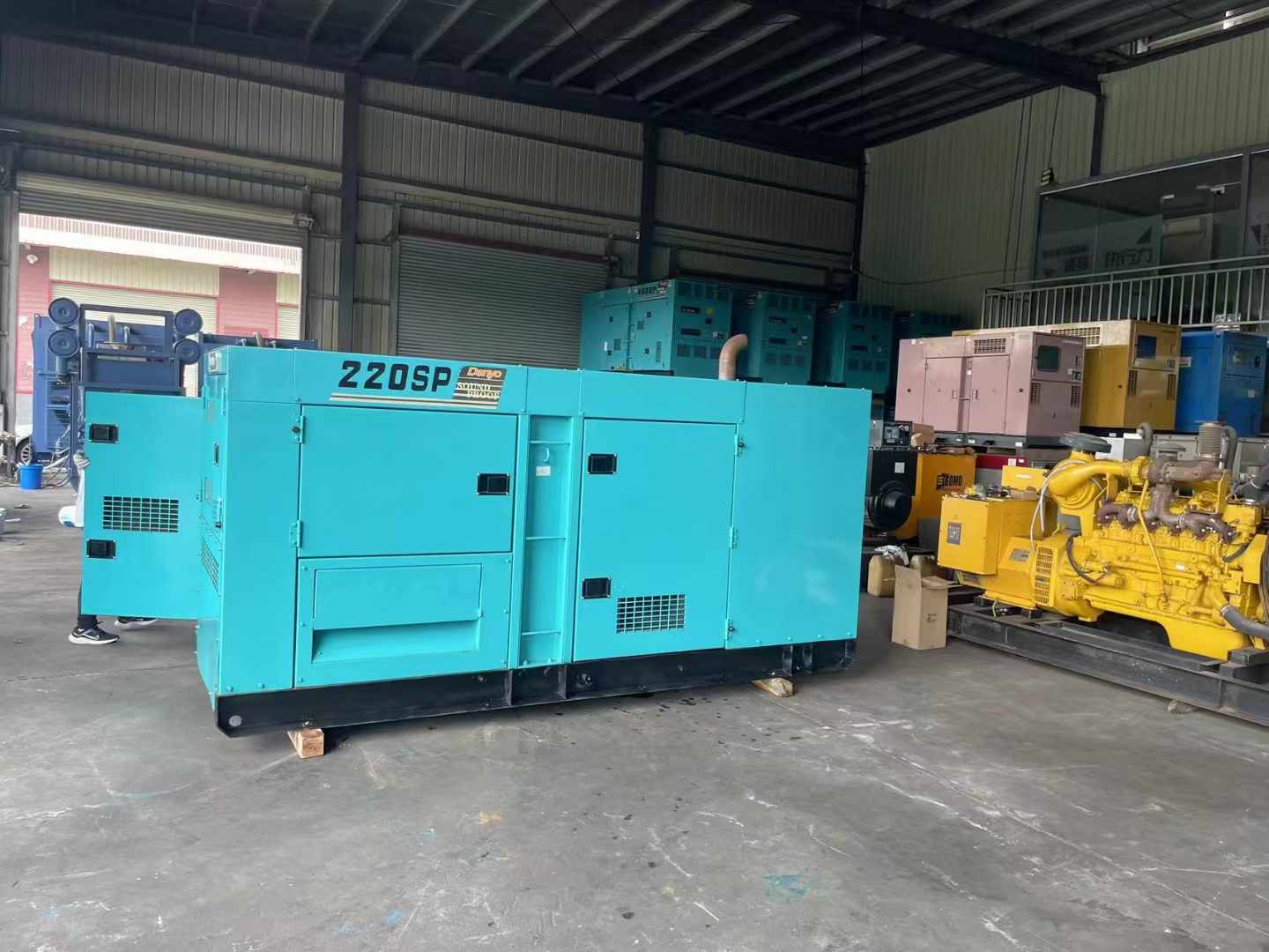 海阳800kW 柴油发电机的输出电流波动范围是多少？